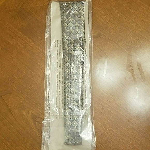 Van Heusen Patterned Tie - Taupe Black Geo NWT - Picture 4 of 4